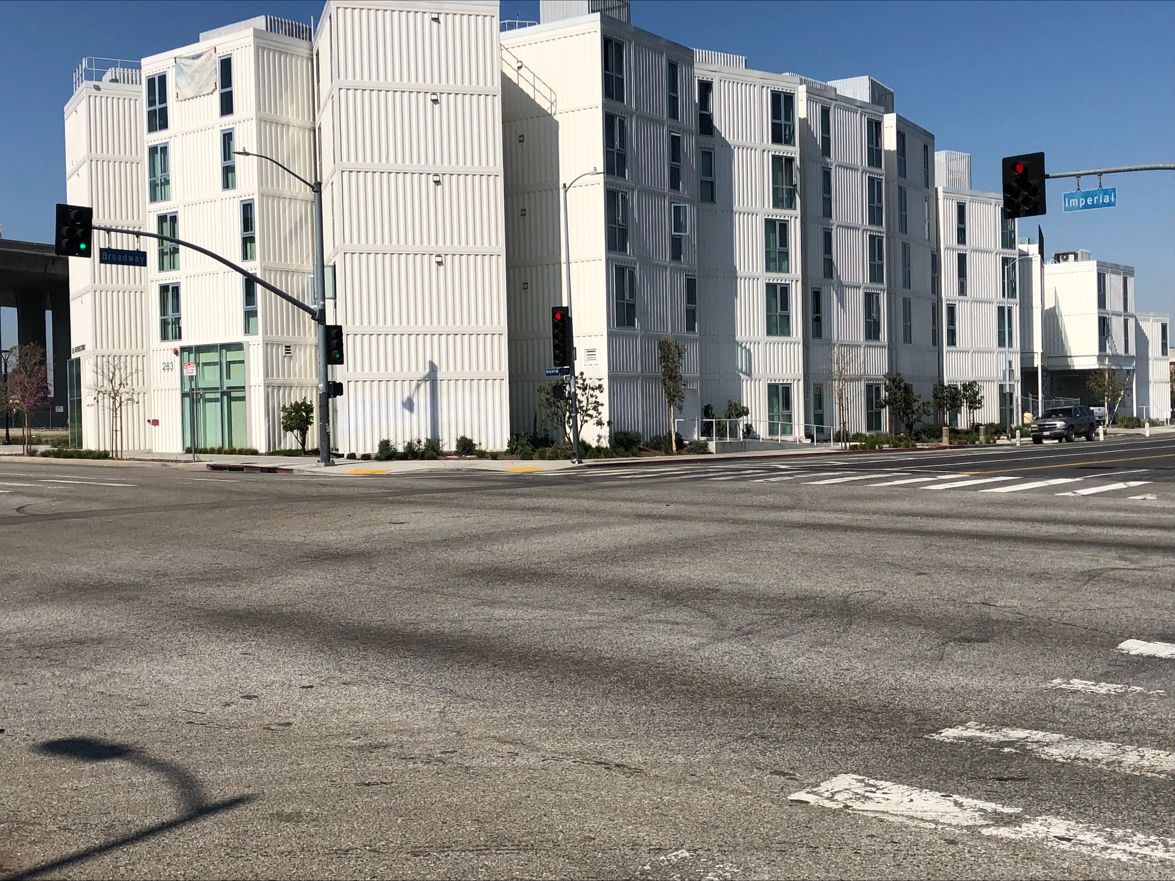 Isla De Los Angeles Building Photos