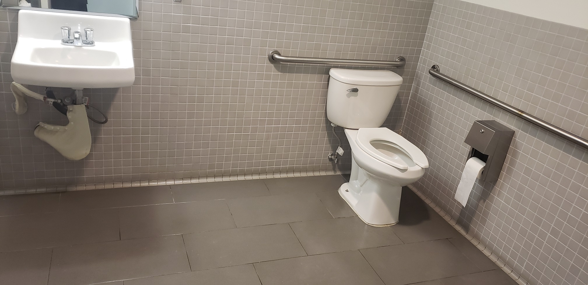 Image of the community room bathroom