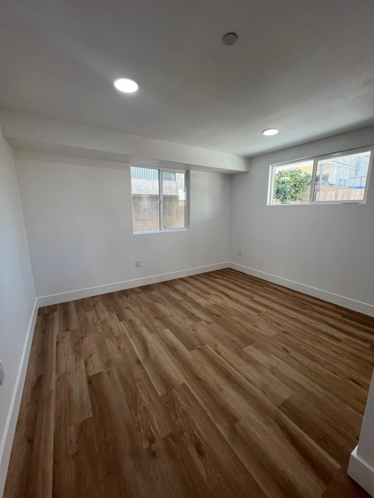 1230 W 8th St Unit 3