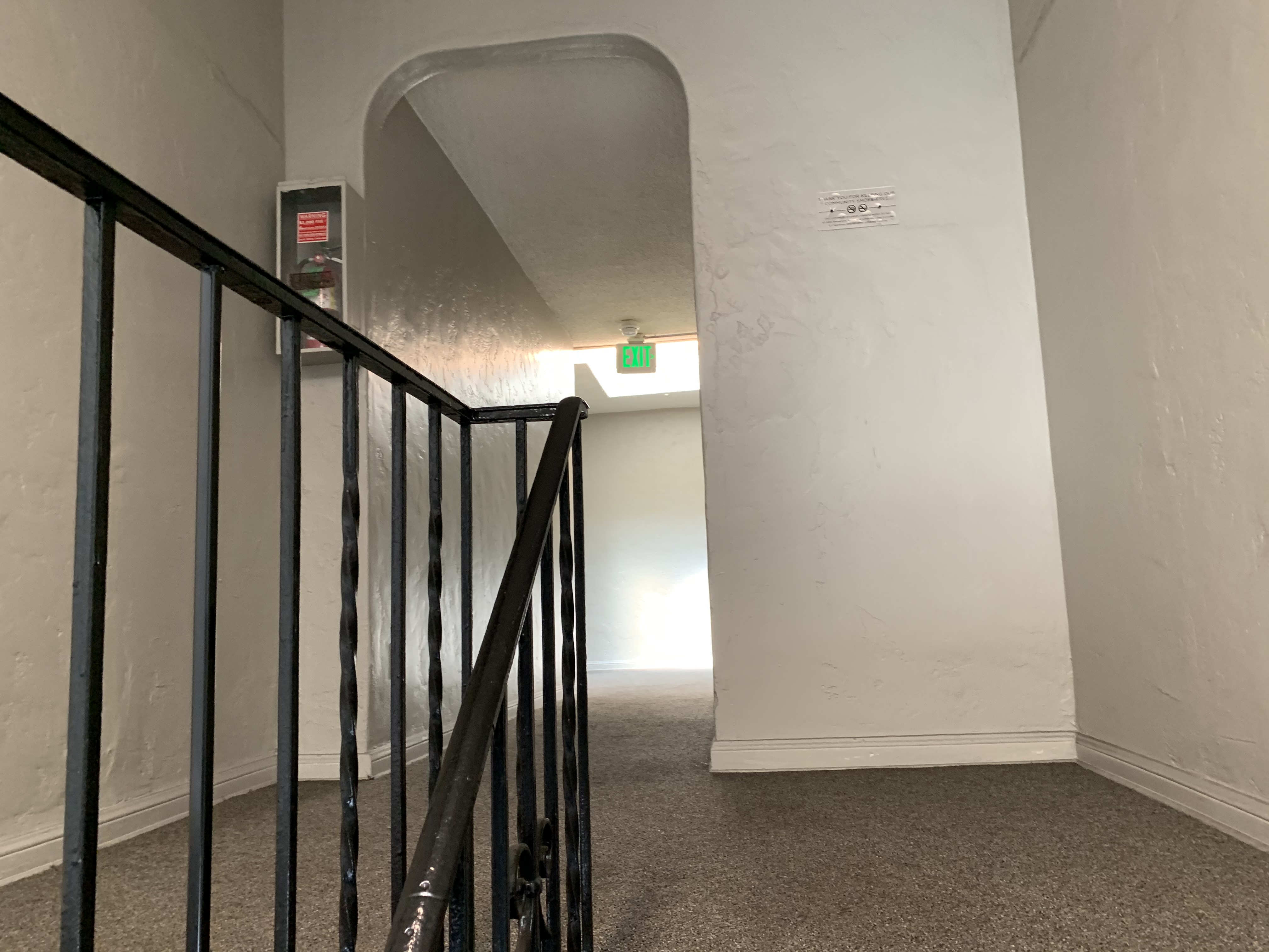 Photo of 2nd floor hallway