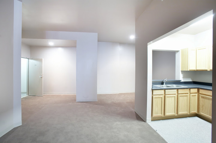 Victor Clothing Interior photo