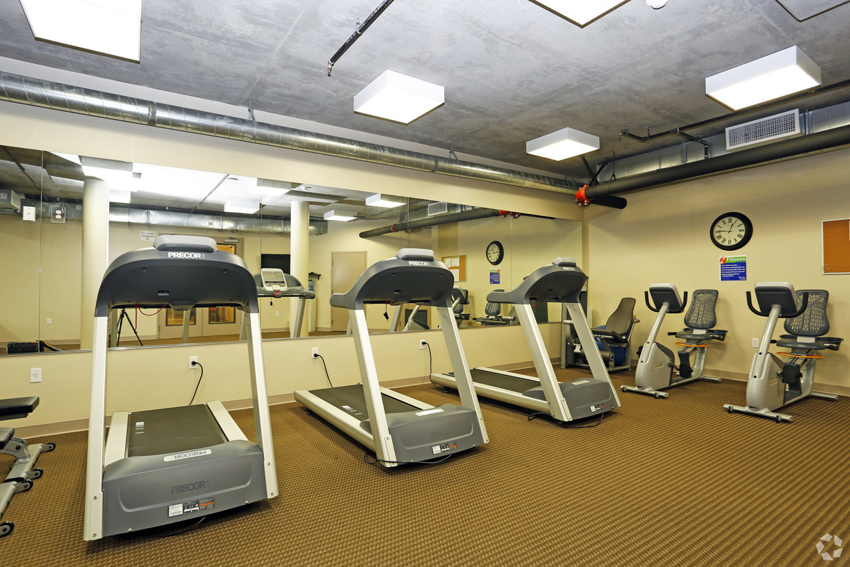 Image of the building fitness center